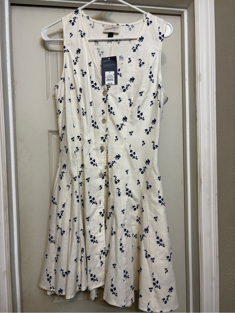 Universal Thread White Dress with Navy Floral Print